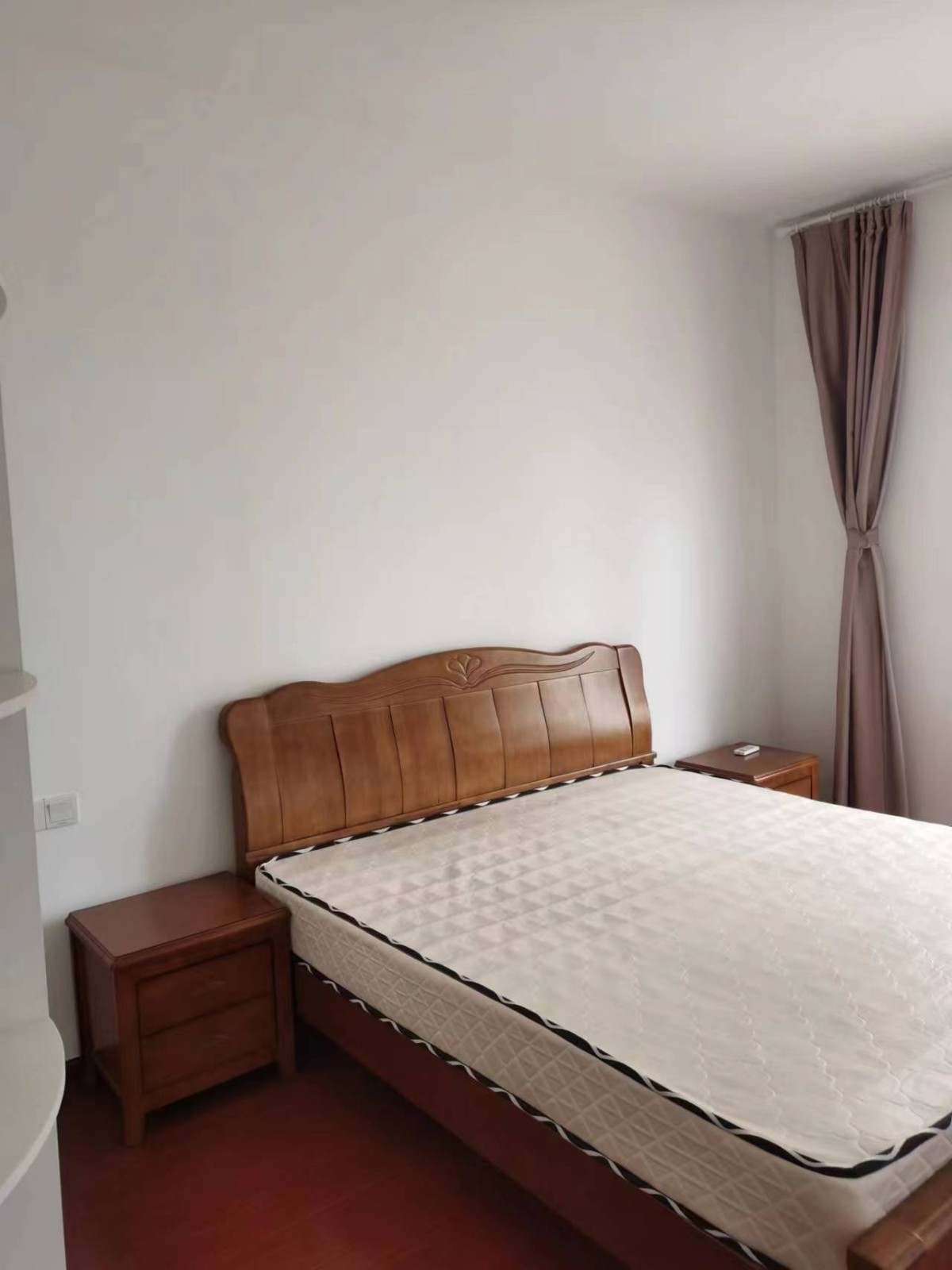 欢乐颂三室两卫精装175万直接房源钥匙在