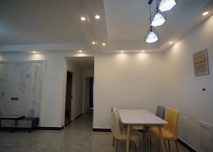 吾悦107平3室精致装修2800元直