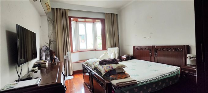 华泰苑138平159万有余地精装