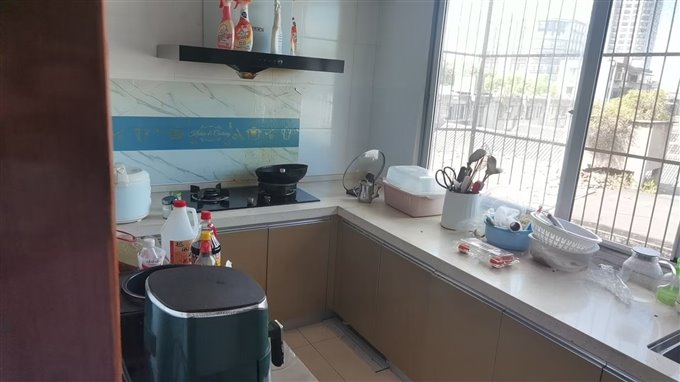 东门新村70平精装109万可读三小上林