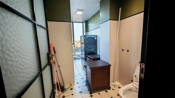 卓越天钻 精装未住过 175平318万