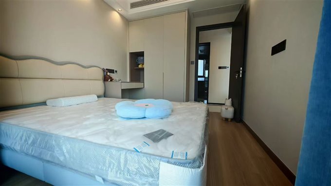 紫阙台119平精装高楼层248万车位