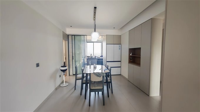 保利俯院江南北区 精装 楼层好