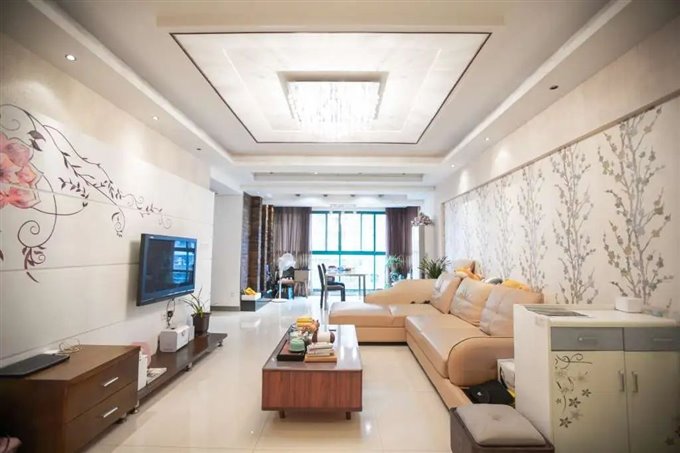 嘉和名苑 精装138平方160万带车位