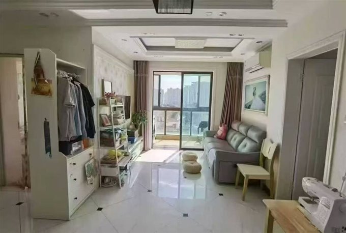 南池东区电梯洋房73平黄金楼层精装