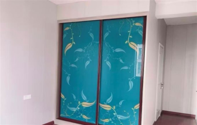 尚德家园122平三室2200元/月