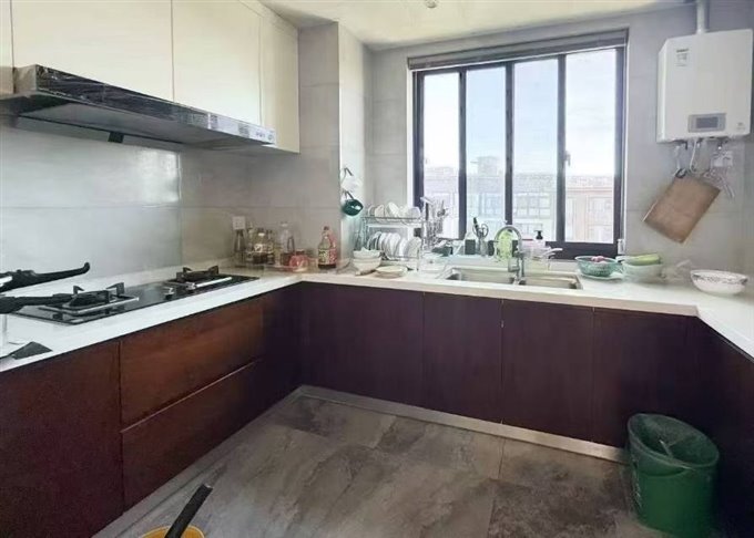 祥生望玥府洋房123平精装225万