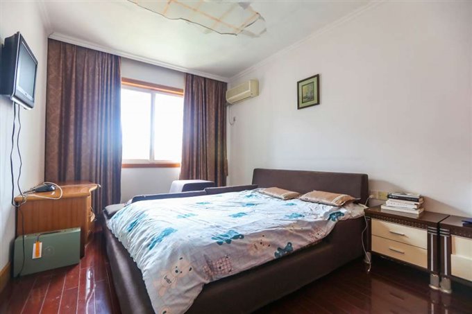 慈百苑 精装 151平方128万带车库