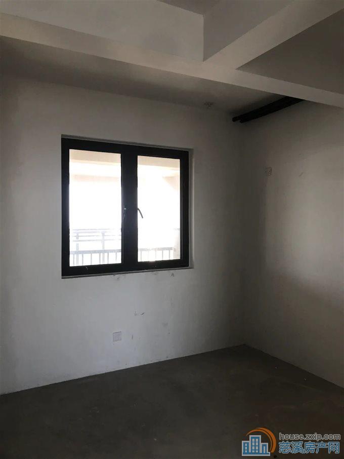 红星天铂佳苑115平92.8万带车位