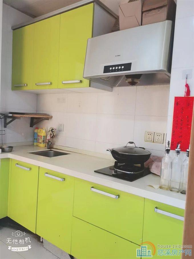 和润公寓电梯房精装修一室一厅直接房源钥匙