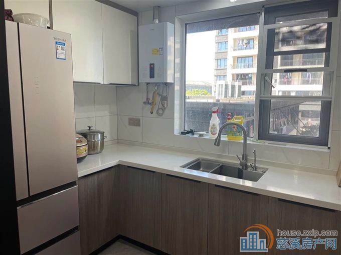 碧桂园月桂府124平123万带车位