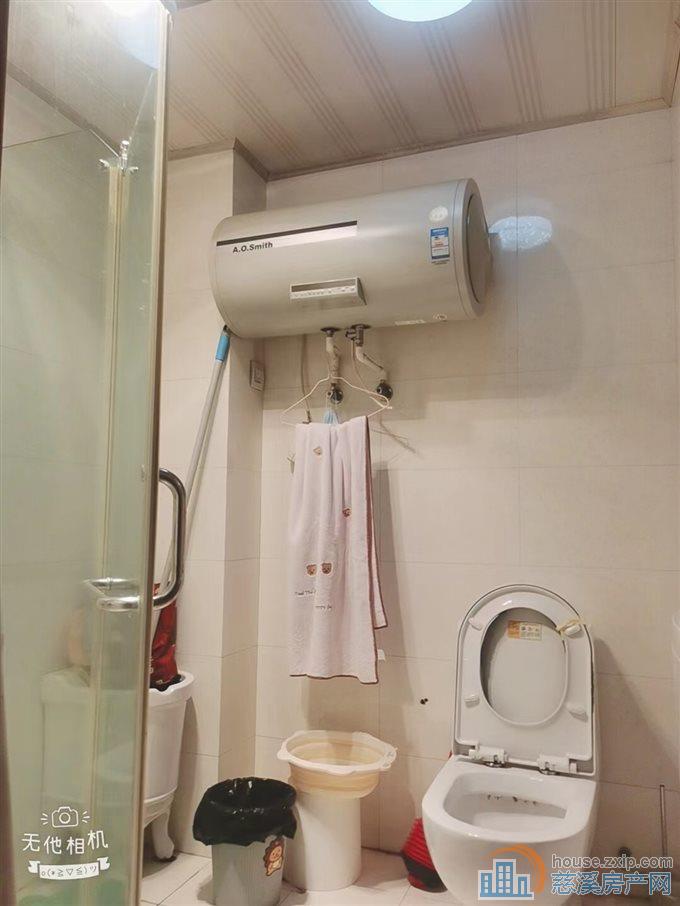 和润公寓电梯房精装修一室一厅直接房源钥匙