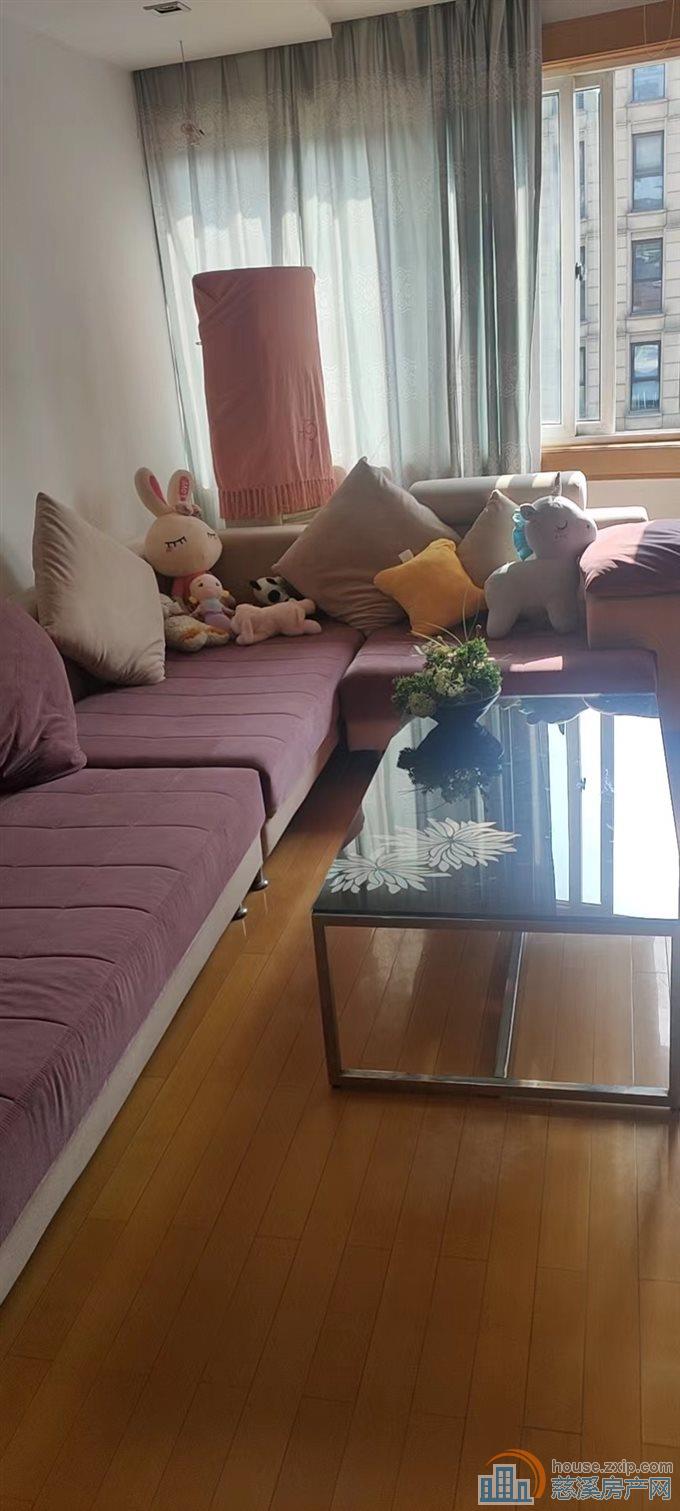 南胜苑5楼精装修162平125万直接