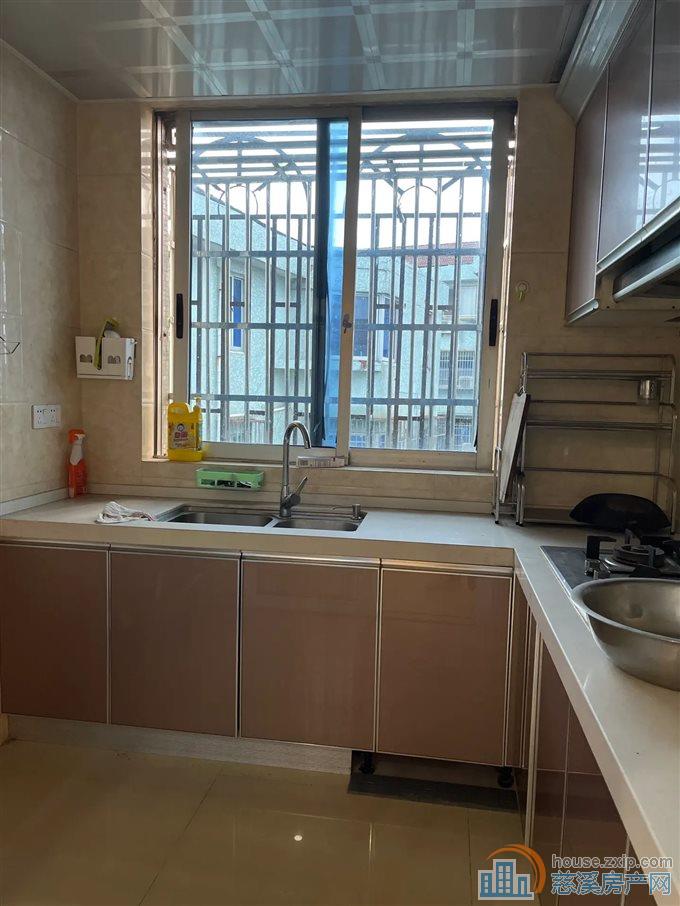 园丁新村 精装拎包入住 看房方便