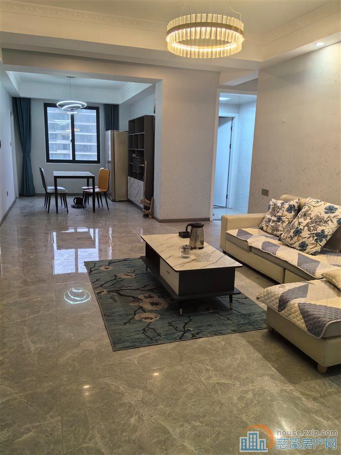 新潮塘南苑161平精装四室送车位175万