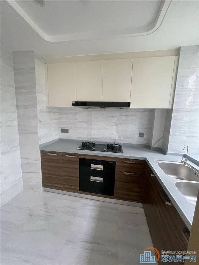    慈澜府东区 精装 