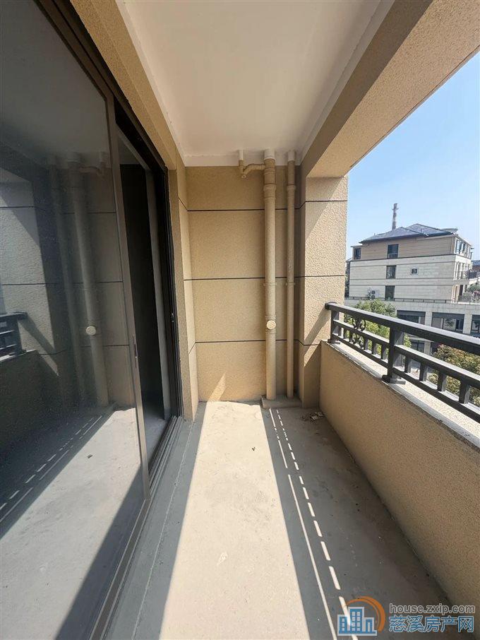 急售江景苑 小面积低总价102平129万