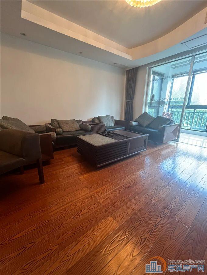 城市桃源 精装89平方120万带车位