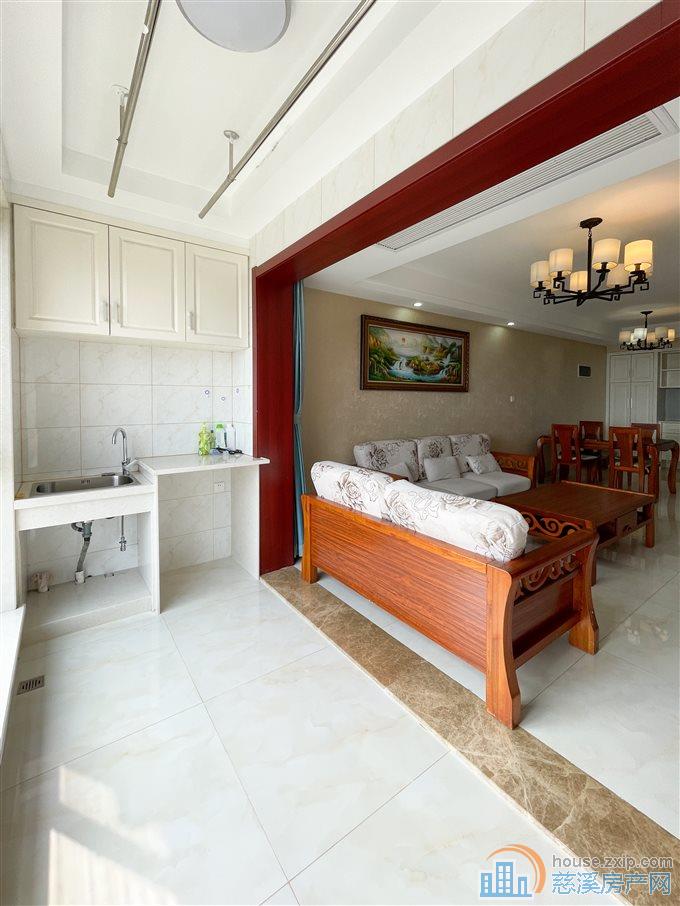 慈悦湾花苑115平118.8万精装小三房