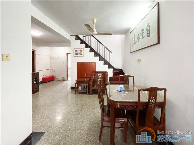 孙塘新村 稀缺复式买一层送一层，