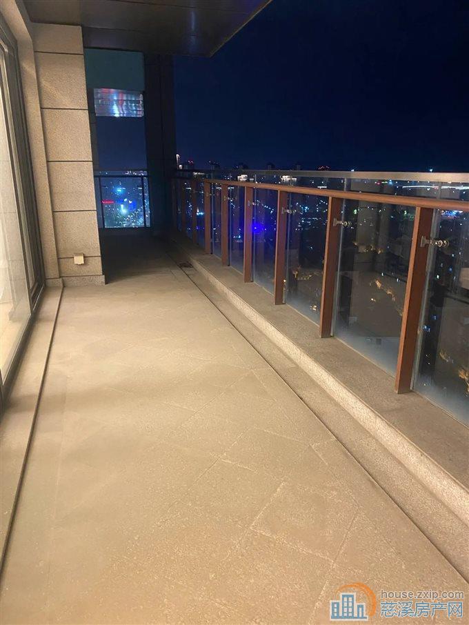 新城大道，恒元悦府288平方，大平层