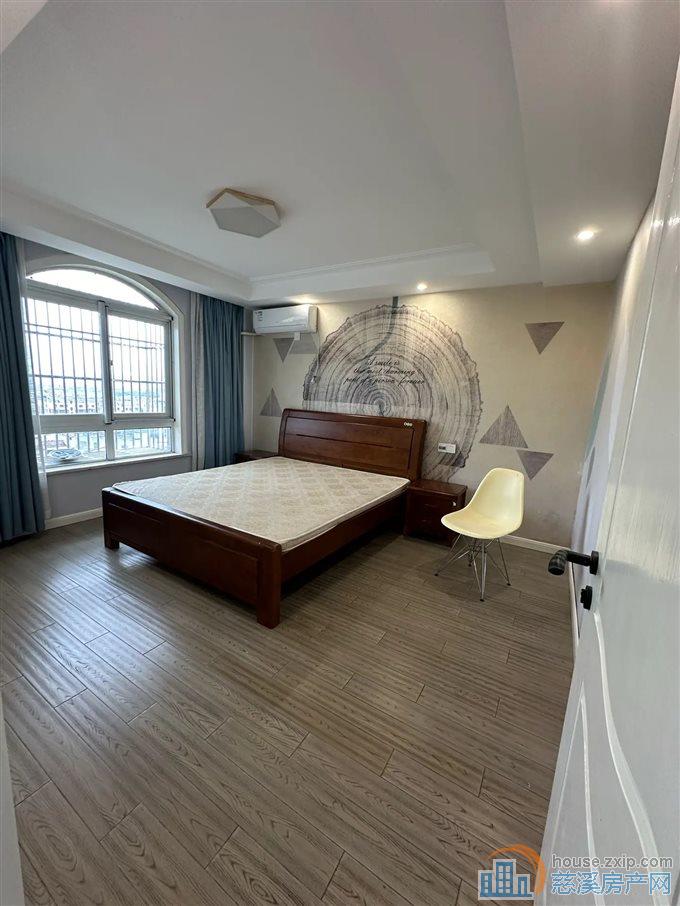 星光家园二期82平92.8万带车位