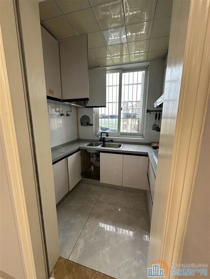 星光家园二期82平92.8万带车位