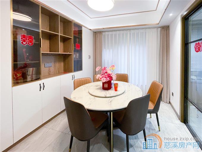 中交盛湖美庐 全新婚装 采光好