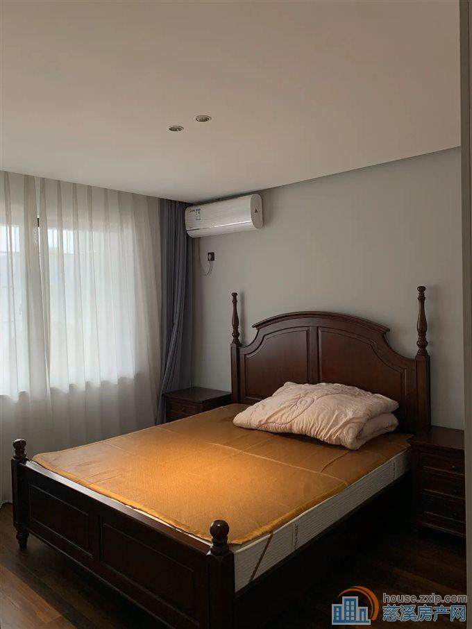 名仕园112平102万三间朝南拎包入住