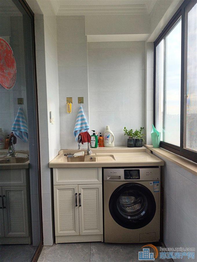 峙山庄园 精装87平方80万