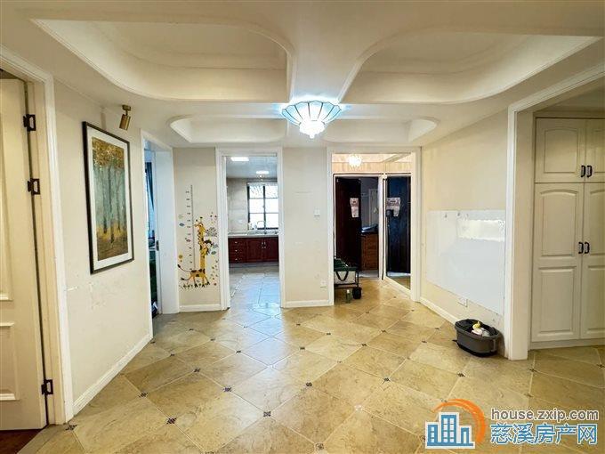  急卖白金湾黄金楼层148万直接房源钥匙