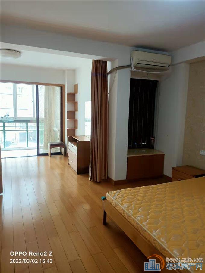 嘉和名苑113平精装二室送车位115万