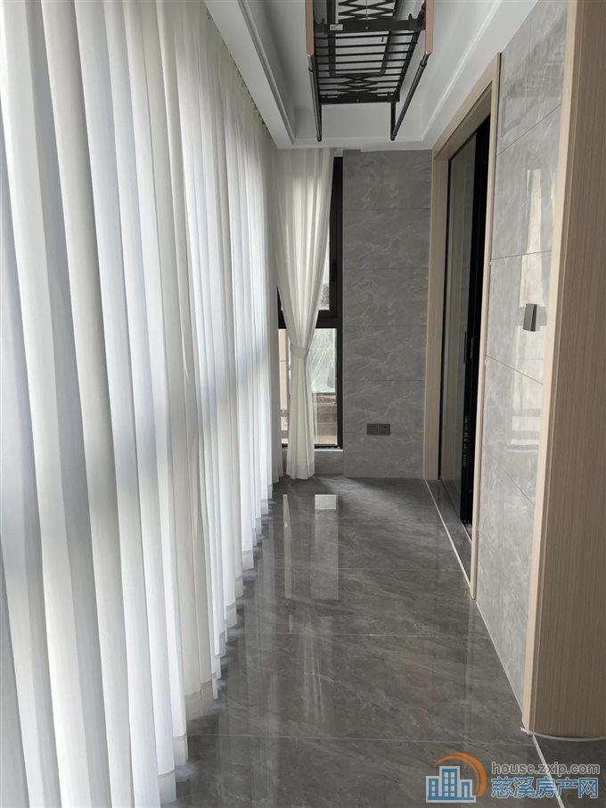 天铂佳苑 洋房126平 149万  精装