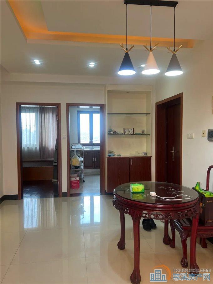 和润公寓118平139.8万精装保养好