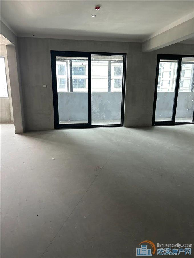 万固臻悦府130平258万新城河板块