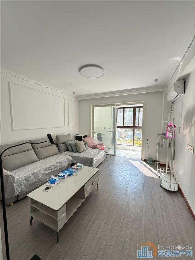 上笆里花苑 73平91.8万送车位杂物间