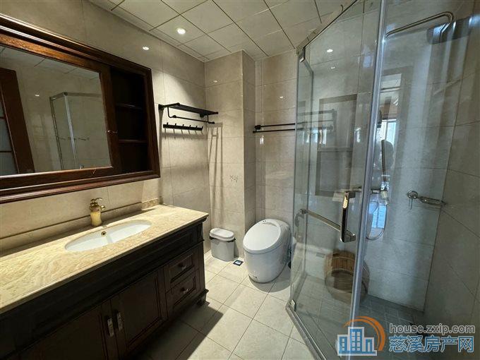 急卖峙山庄园 精装173平方168万包税