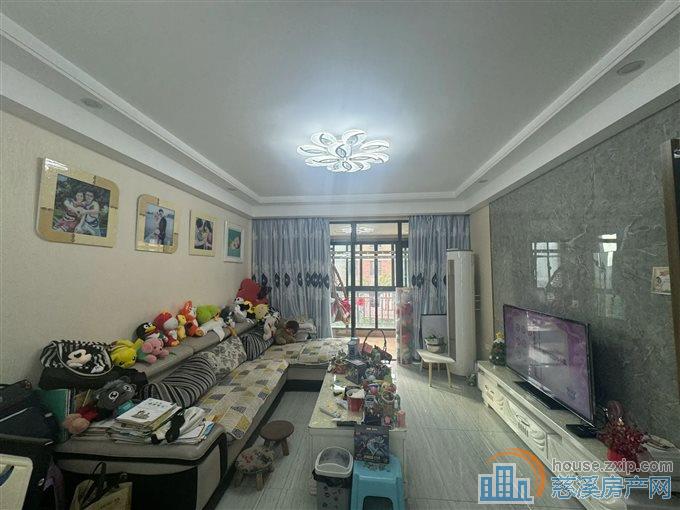 城市桃源87平精装保养很好103.8万