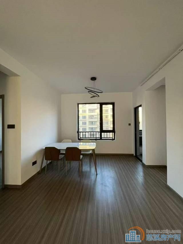 佳洲锦苑洋阳122平精装150万