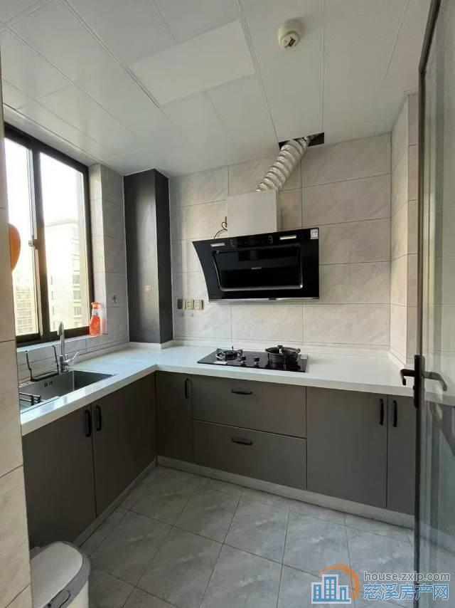 佳洲锦苑洋阳122平精装150万