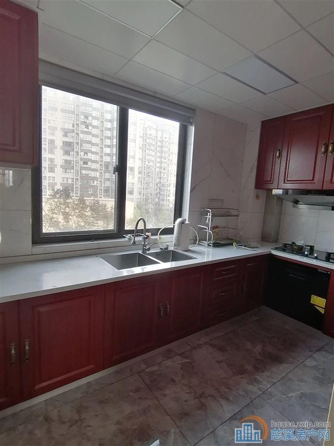 金仕华庭精装 保养好 独门独户