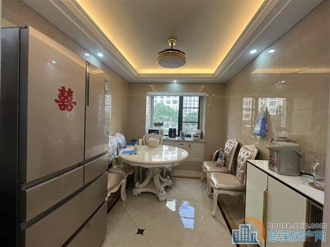 特价:祥生祥园全新婚装自住三房两卫