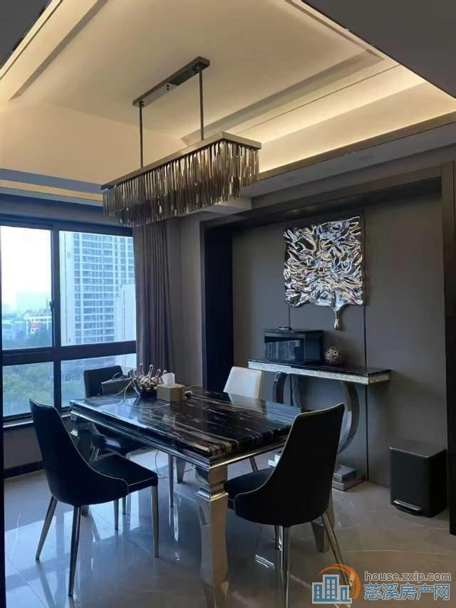 印象剑桥100平增送约20平精装198万