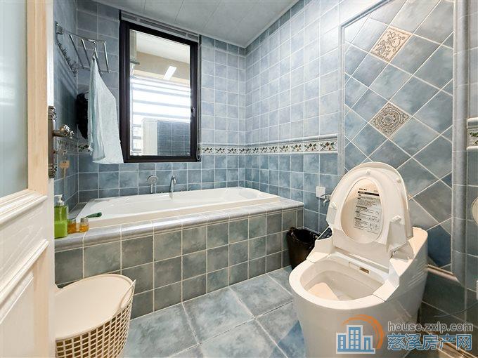 祥生祥园精装 东边套 带母子车位