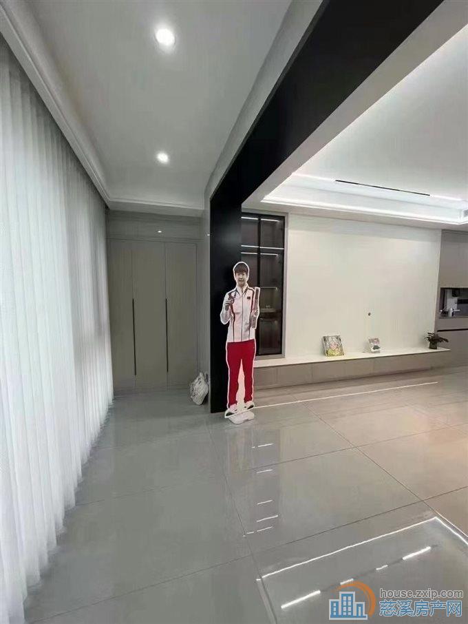 誉林府110平一楼精装3室2厅2卫