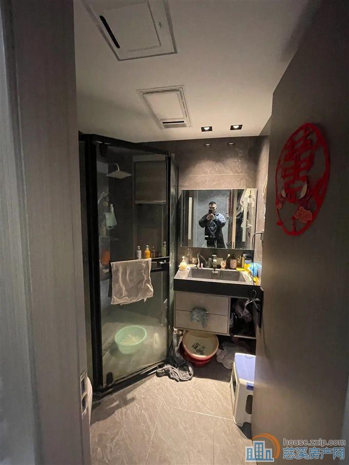 绿城惠园120平精装带车位地暖146.8