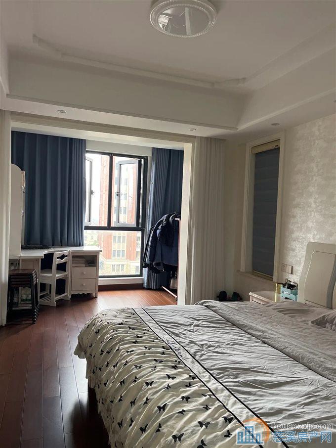 双囍花园 颐园 精装 送双车位 满五唯一