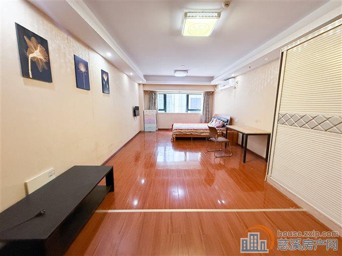 泰悦公寓60.2平105.8万三小上林