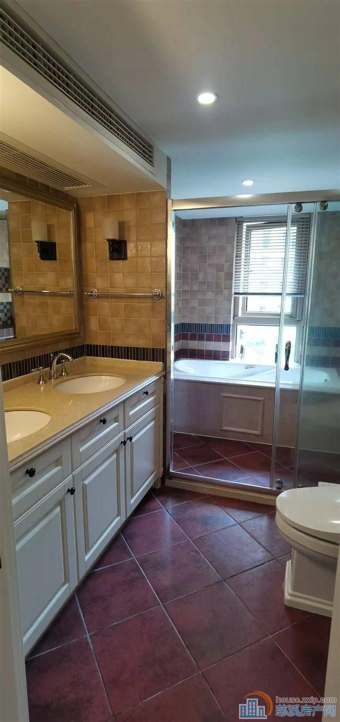 太子湾225平精装地暖518万有车位