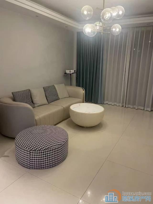 城市桃源精装90平方